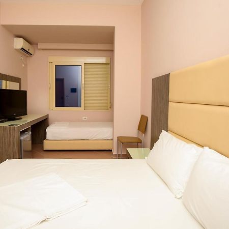 Hotel Aliko Vlore Bagian luar foto