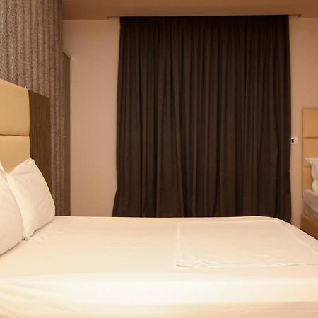 Hotel Aliko Vlore Bagian luar foto