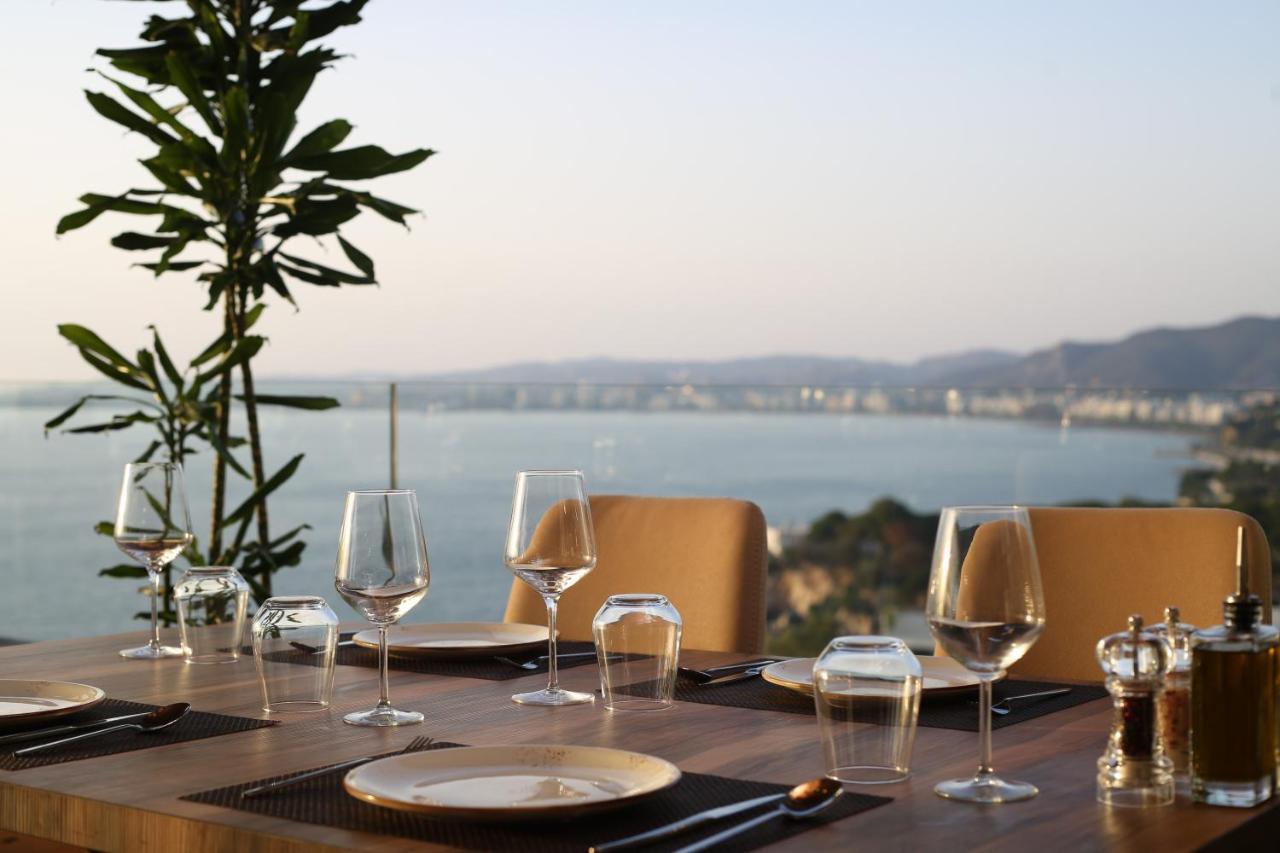 Hotel Aliko Vlore Bagian luar foto