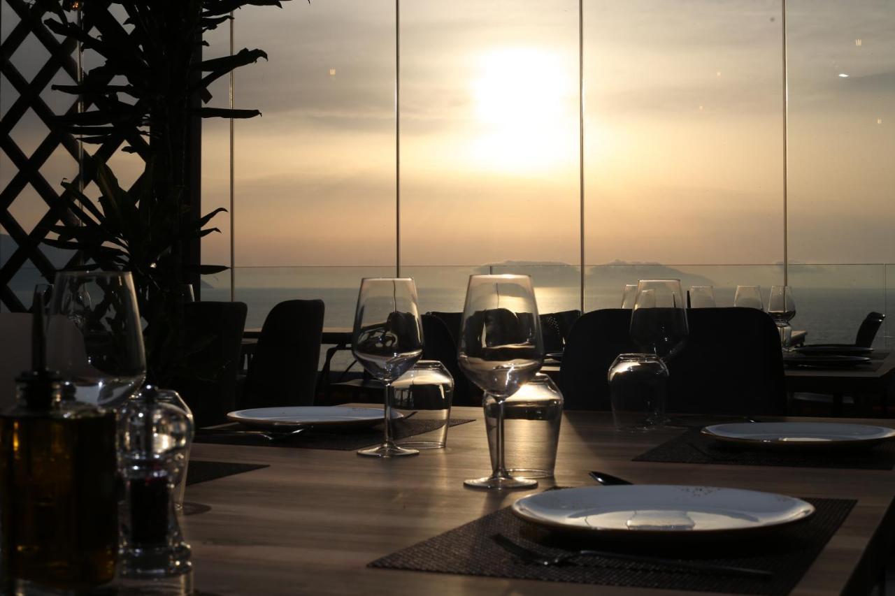 Hotel Aliko Vlore Bagian luar foto
