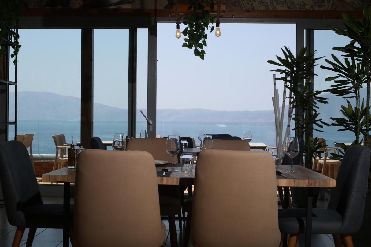 Hotel Aliko Vlore Bagian luar foto